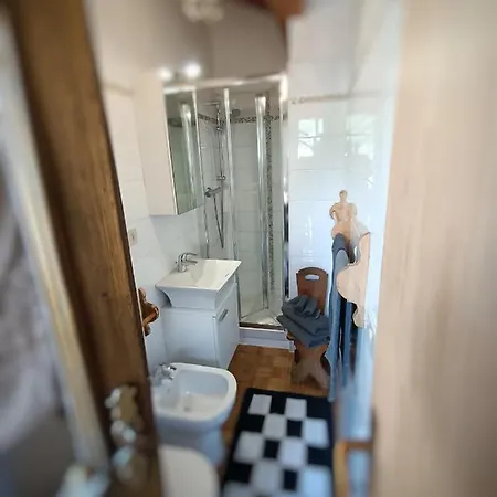 לינה וארוחת בוקר A Casa Di Ada